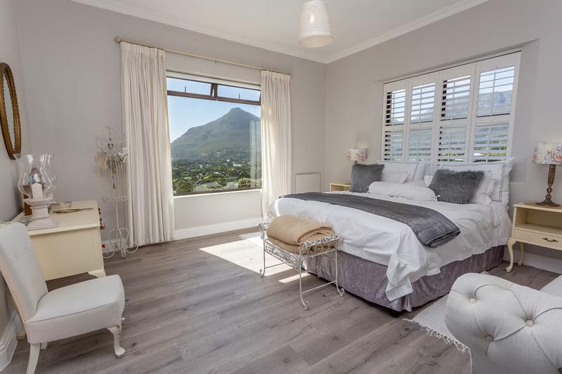 To Let 4 Bedroom Property for Rent in Crofters Valley Western Cape